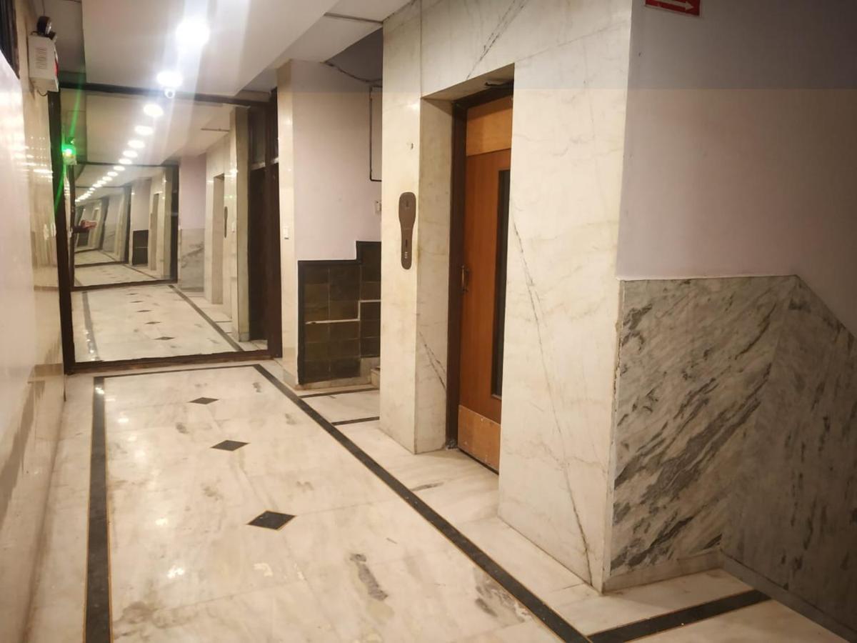 Adb Rooms Hotel Indo Continental Neu-Delhi Exterior foto