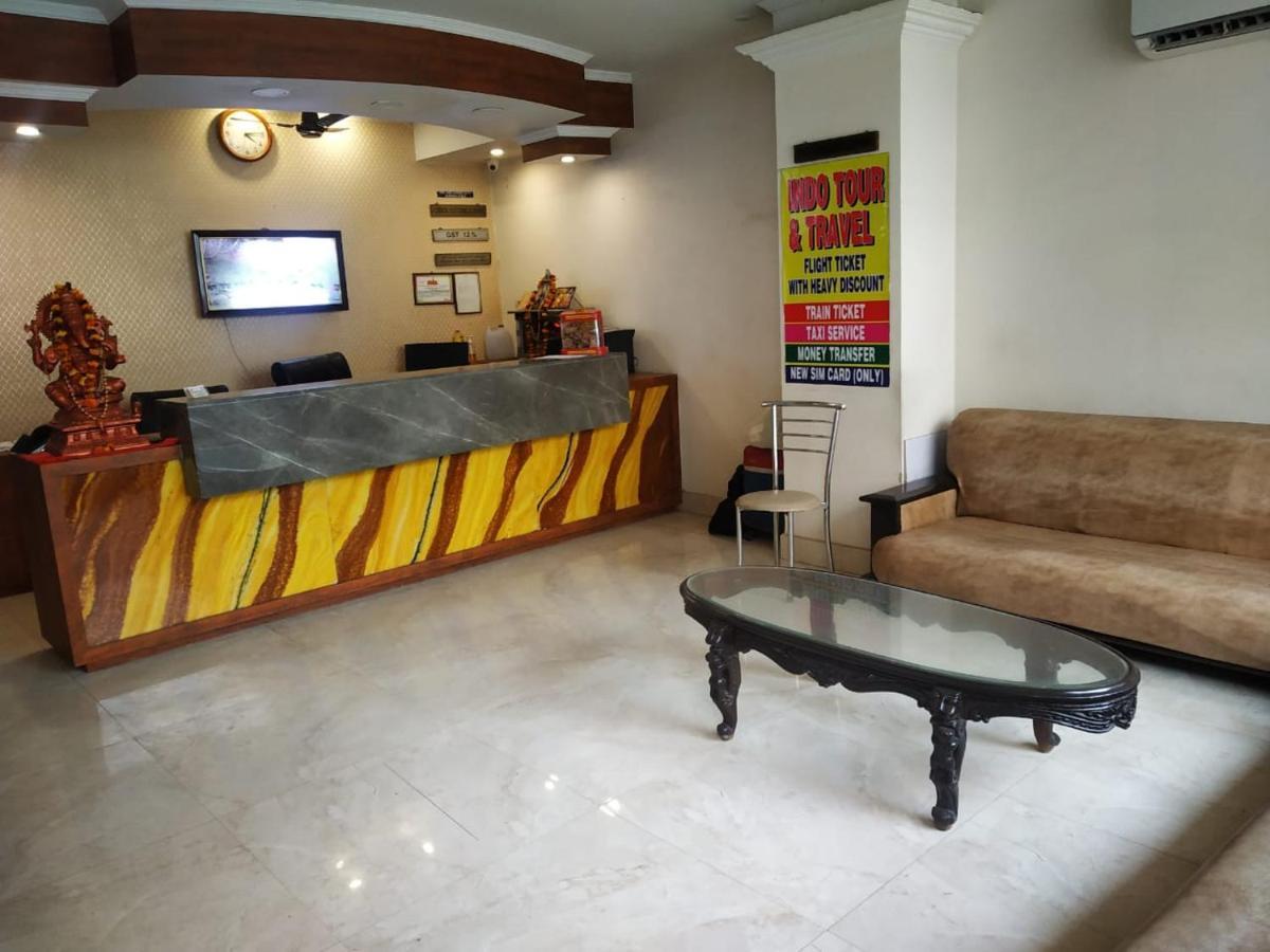 Adb Rooms Hotel Indo Continental Neu-Delhi Exterior foto