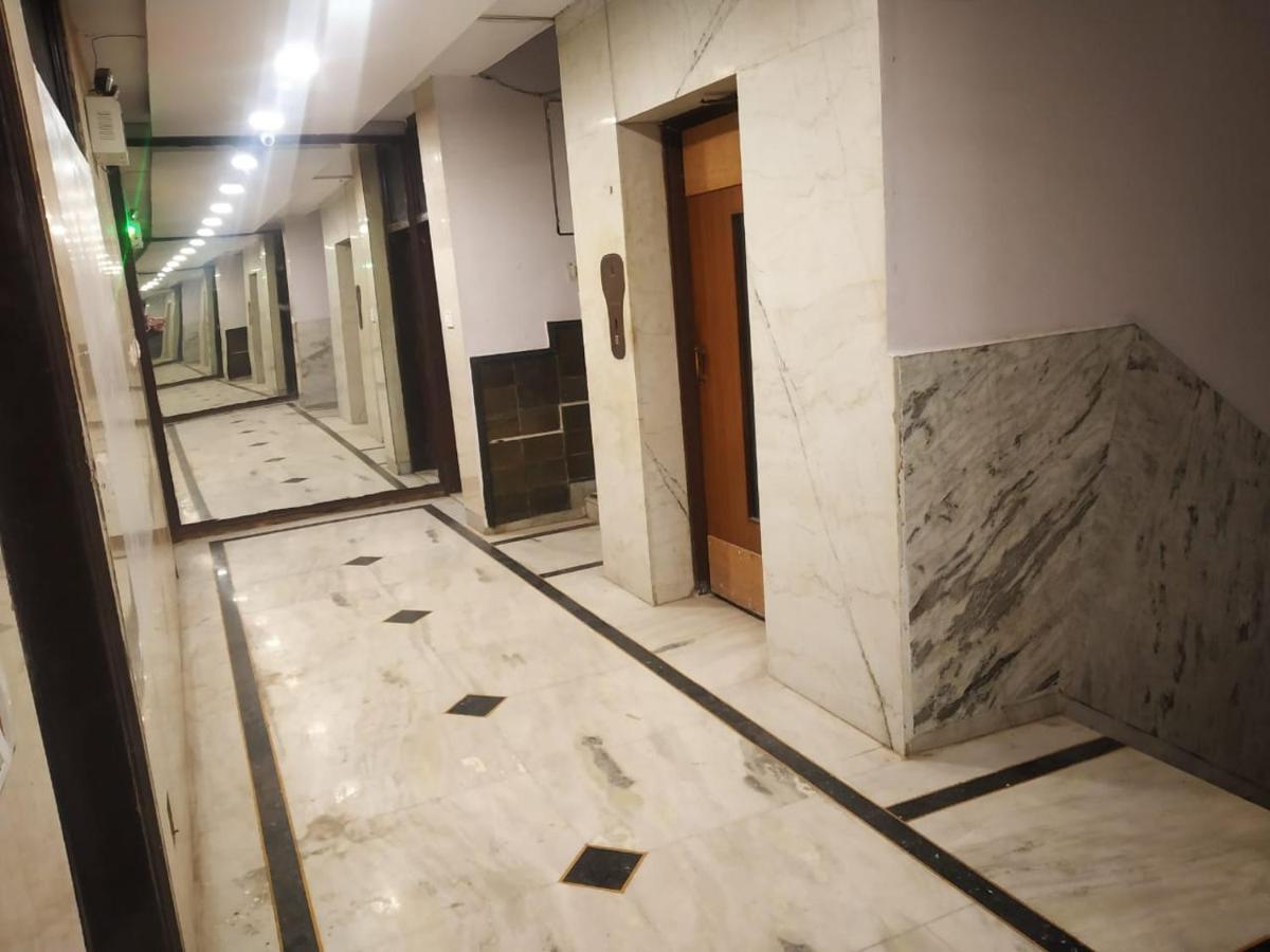Adb Rooms Hotel Indo Continental Neu-Delhi Exterior foto